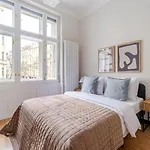 Daire Blueground Vinohrady Balcony Nr Riegrovy Sady Prg-89