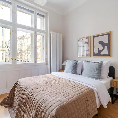 Lejlighed Blueground Vinohrady Balcony Nr Riegrovy Sady Prg-89